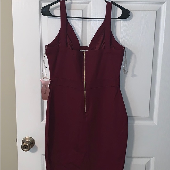 Dress - Picture 2 of 2